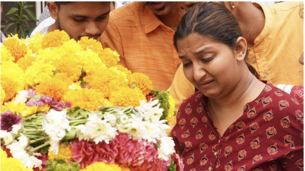 पहलगाम हमले के पीड़ित परिवार को अब तक नहीं मिला वादा पूरा, बेटी सरकारी नौकरी के लिए भटकने को मजबूर